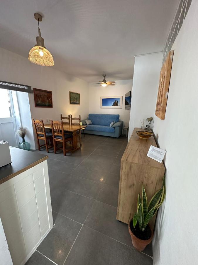 Apartment In Old Town With Roof Terrace And Fibre, Tarifa Ngoại thất bức ảnh